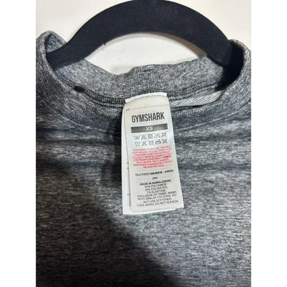 Gymshark Adapt Ombre Seamless Long Sleeve Crop Top Grey Black XS GLCT4121-BK/BKM - Picture 3 of 4